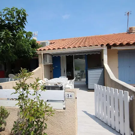 Maison De Vacances: Secure Beachside With Terrace