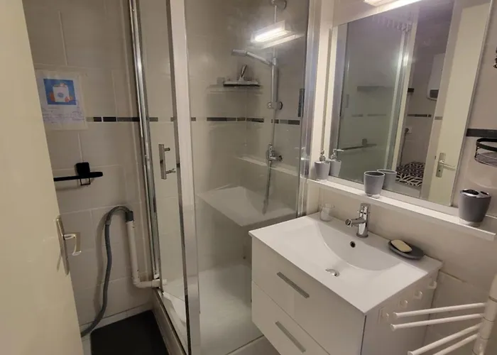 Maison De Renovee Avec Sejour Climatise, Securisee Mas De La Plage, Terrasse Sud, 4 Couchages, Lrmp24 * Портирань